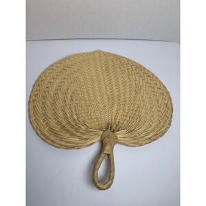 Vintage Handwoven Palm Leaf Hand Fan Natural Woven Straw Heart Shape Boho Decor